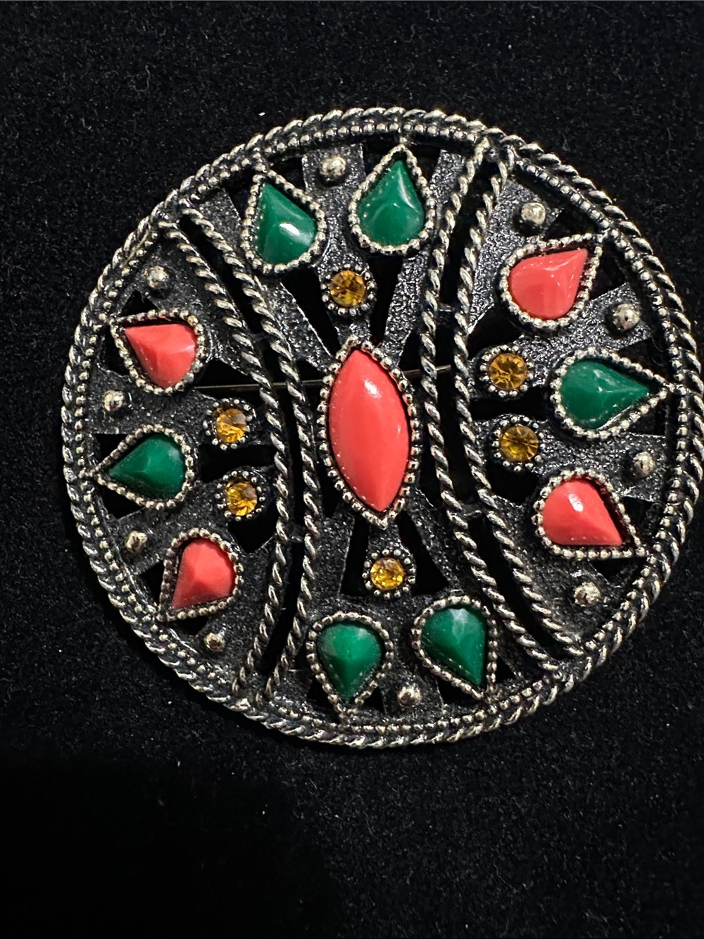 Emmons- Vintage-Inspired Round Pendant/Brooch Coral and Emerald faux Stones